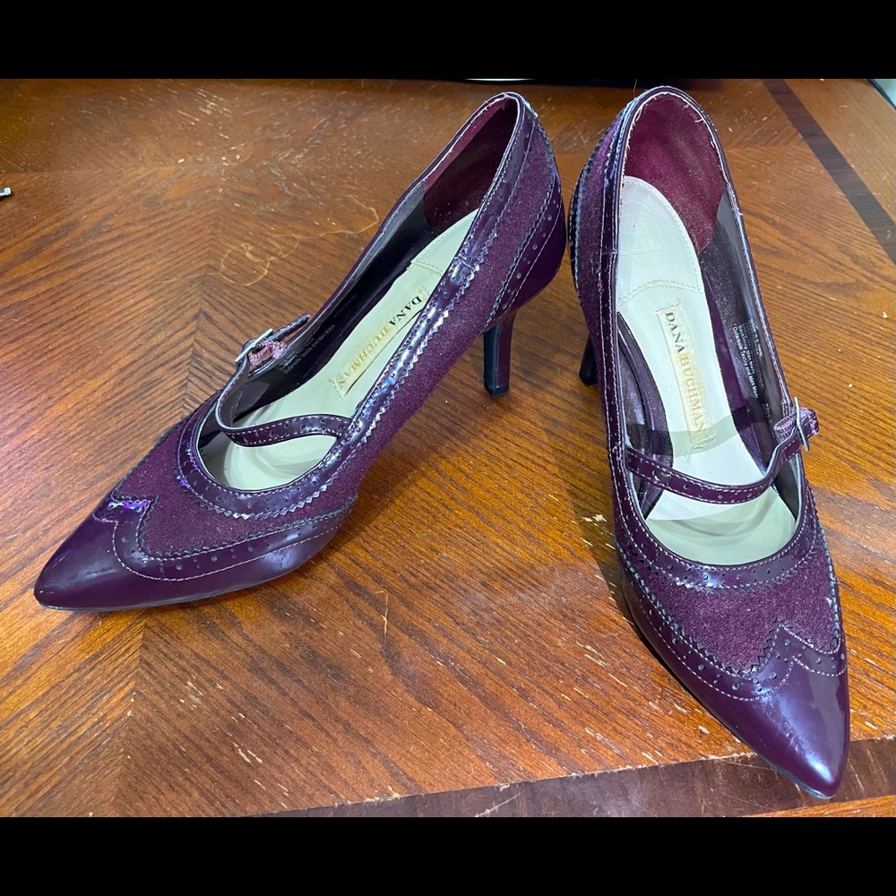 Dana Buchman Heels